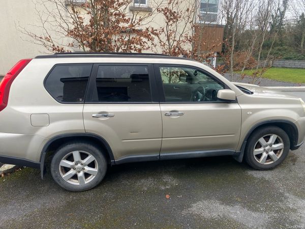 Nissan X-Trail SUV, Diesel, 2008, Gold