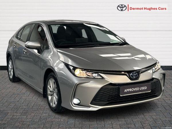 Toyota Corolla Saloon, Petrol Hybrid, 2023, Silver