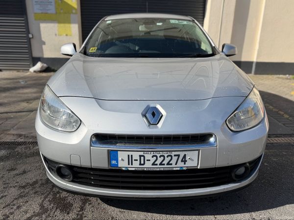 Renault Fluence Saloon, Diesel, 2011, Silver