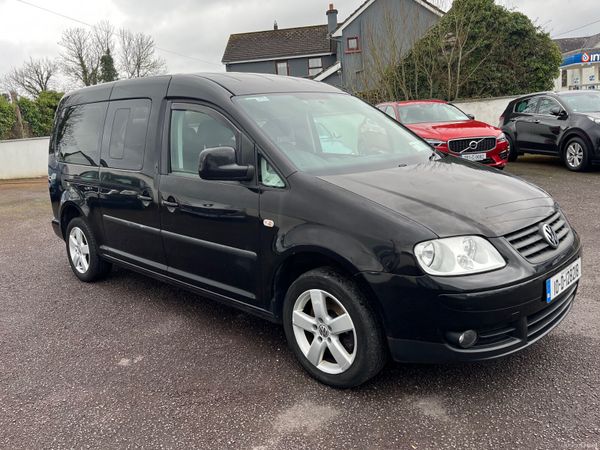 Volkswagen Caddy Maxi Life MPV, Diesel, 2010, Black