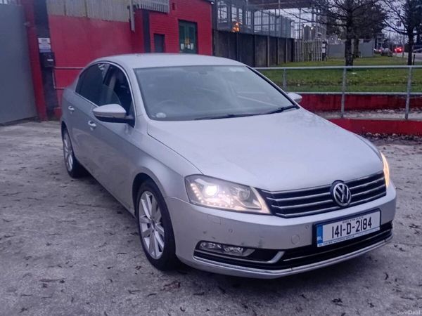 Volkswagen Passat Saloon, Diesel, 2014, Silver