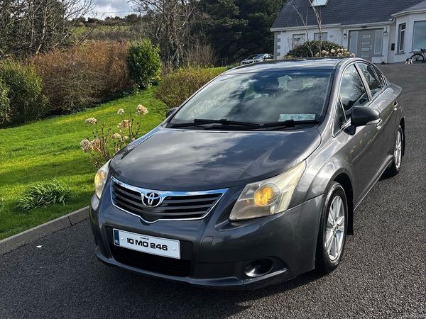 Toyota Avensis Saloon, Diesel, 2010, Grey