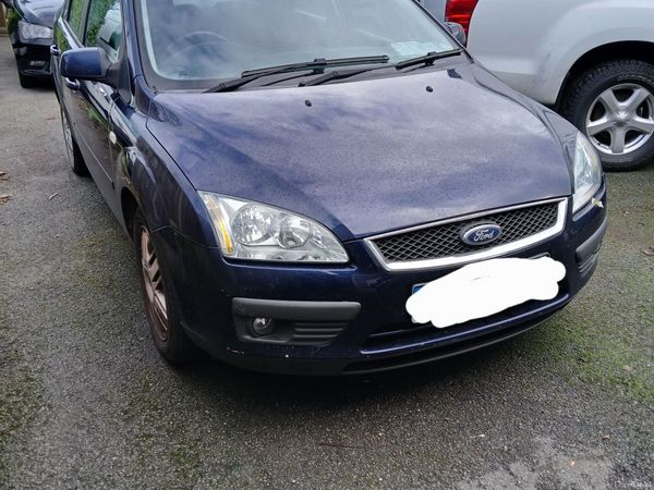 Ford Focus Saloon, Petrol, 2006, Blue