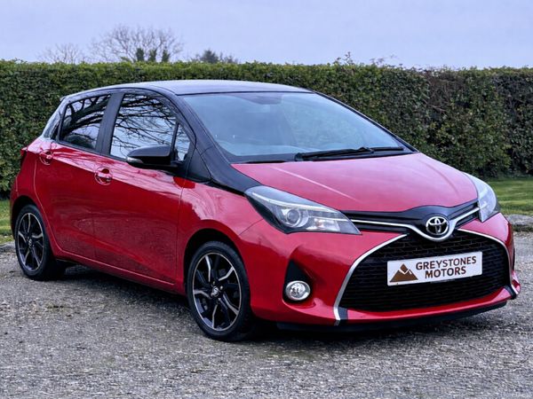 Toyota Yaris Hatchback, Petrol, 2016, Red