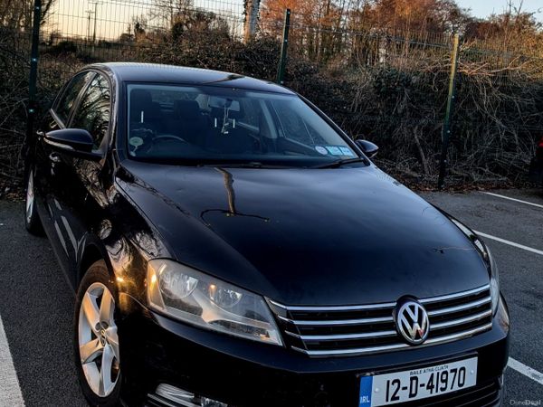 Volkswagen Passat Saloon, Diesel, 2012, Black