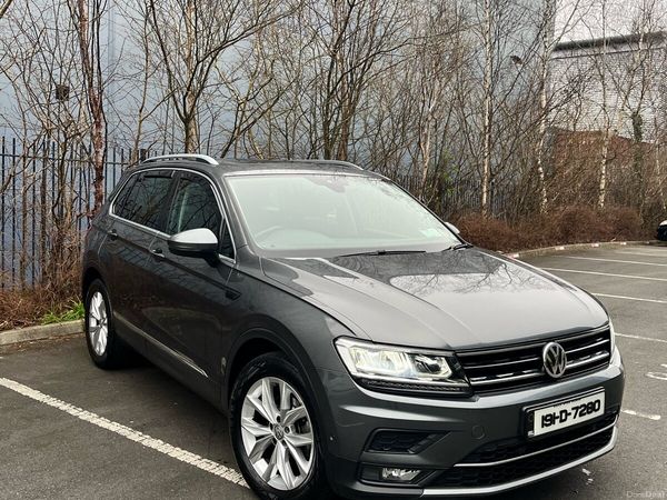Volkswagen Tiguan SUV, Petrol, 2019, Grey