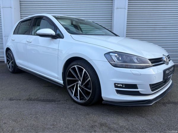 Volkswagen Golf Hatchback, Petrol, 2016, White