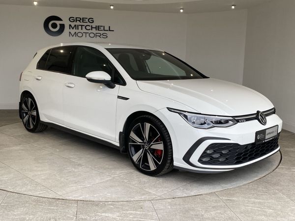 Volkswagen Golf Hatchback, Diesel, 2022, White