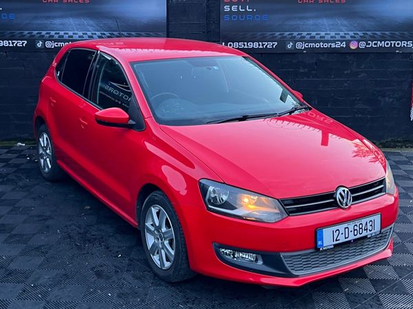Volkswagen Polo Hatchback, Petrol, 2012, Red