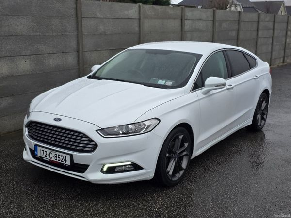 Ford Mondeo Hatchback, Diesel, 2017, White