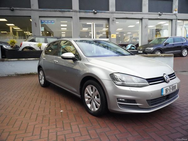 Volkswagen Golf Plus Hatchback, Petrol, 2016, Silver