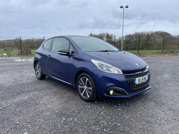 Peugeot 208 Hatchback, Petrol, 2016, Blue