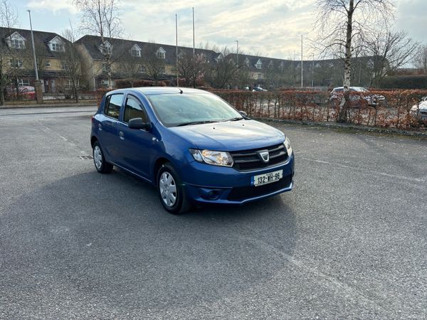 Dacia Sandero Hatchback, Petrol, 2013, Blue