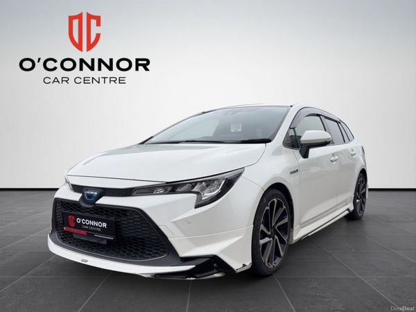 Toyota Corolla Estate, Petrol Hybrid, 2020, White