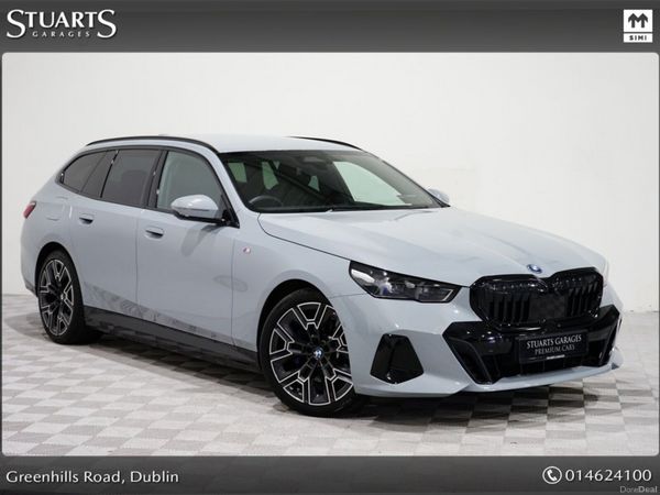 BMW 5-Series Estate, Petrol Plug-in Hybrid, 2025, Grey