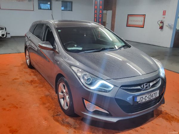 Hyundai i40 Estate, Diesel, 2012, Silver