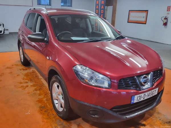 Nissan Qashqai+2 MPV, Diesel, 2013, Red