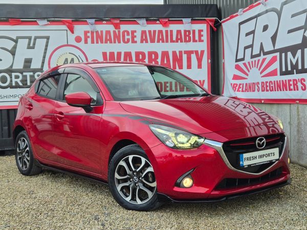 Mazda Demio Hatchback, Diesel, 2015, Red