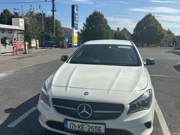 Mercedes-Benz CLA Saloon, Diesel, 2017, White