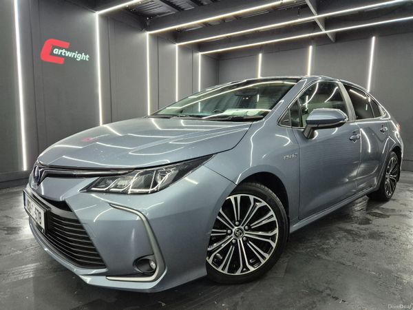 Toyota Corolla Saloon, Petrol Hybrid, 2019, Grey