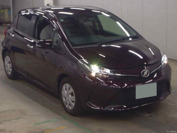 Toyota Yaris Hatchback, Petrol, 2016, Black