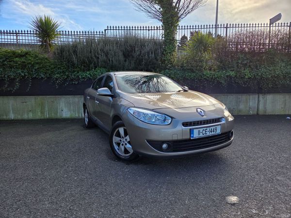 Renault Fluence Saloon, Diesel, 2011, Gold