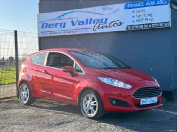 Ford Fiesta Hatchback, Diesel, 2014, Red