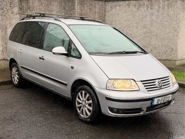 Volkswagen Sharan MPV, Diesel, 2010, Silver