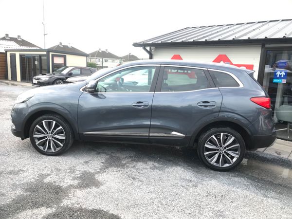 Renault Kadjar SUV, Petrol, 2020, Grey