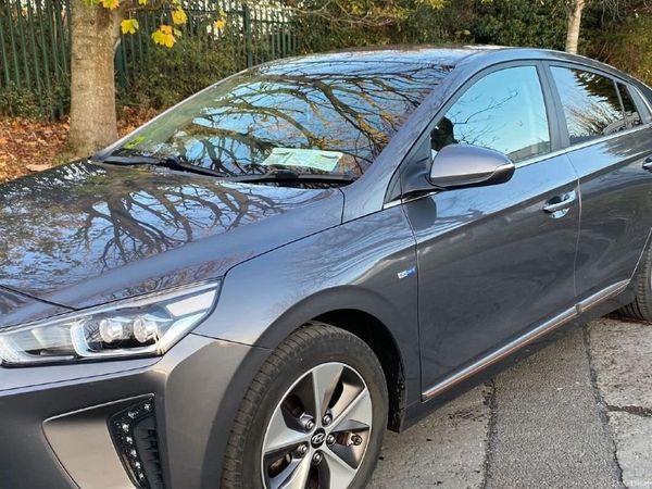 Hyundai IONIQ Hatchback, Electric, 2019, Grey