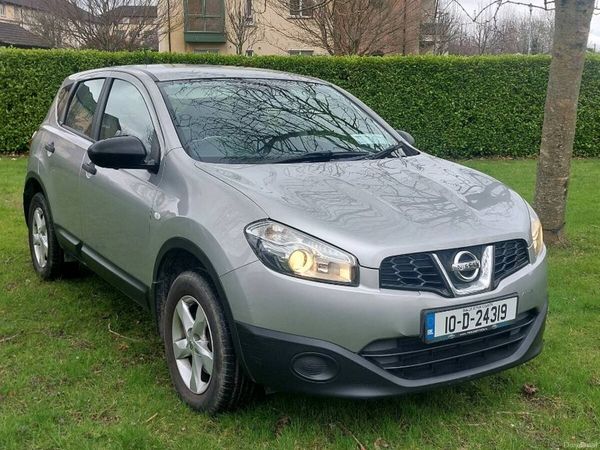 Nissan Qashqai Hatchback, Diesel, 2010, Silver