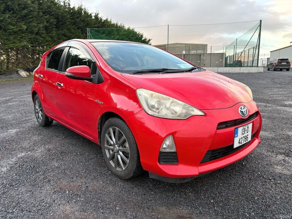 Toyota Aqua Hatchback, Petrol Hybrid, 2013, Red