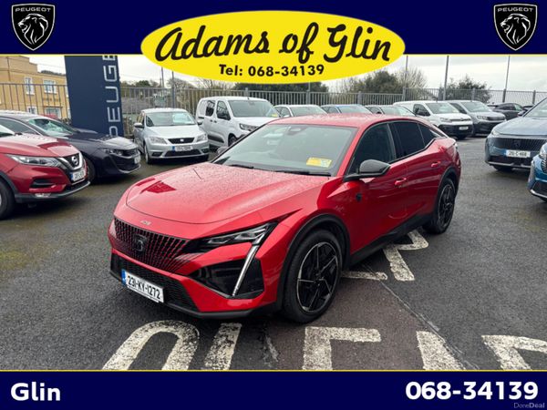 Peugeot 408 Hatchback, Petrol, 2023, Red