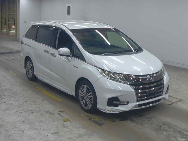 Honda Odyssey MPV, Petrol Hybrid, 2019, White