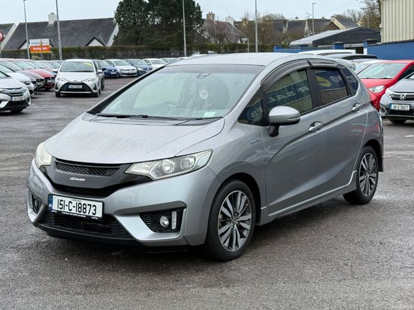 Honda Fit Hatchback, Petrol Hybrid, 2015, Silver