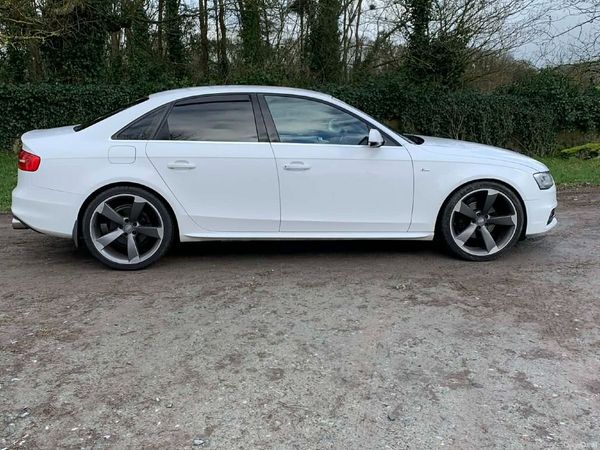 Audi A4 Saloon, Diesel, 2012, White