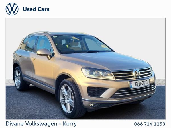 Volkswagen Touareg SUV, Diesel, 2016, Gold