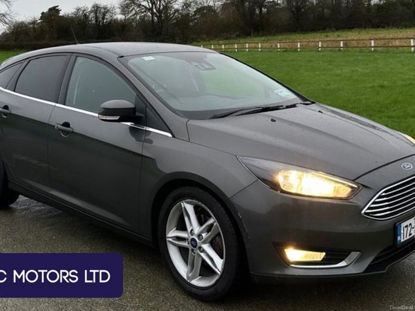 Ford Focus Hatchback, Petrol, 2017, Grey