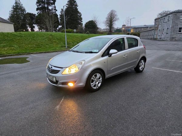 Opel Corsa Hatchback, Petrol, 2008, Silver