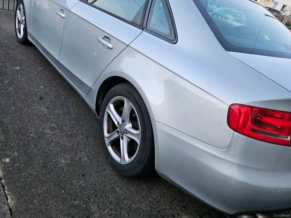 Audi A4 Saloon, Diesel, 2010, Silver