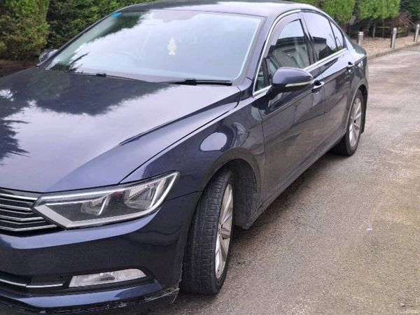 Volkswagen Passat Saloon, Diesel, 2015, Blue