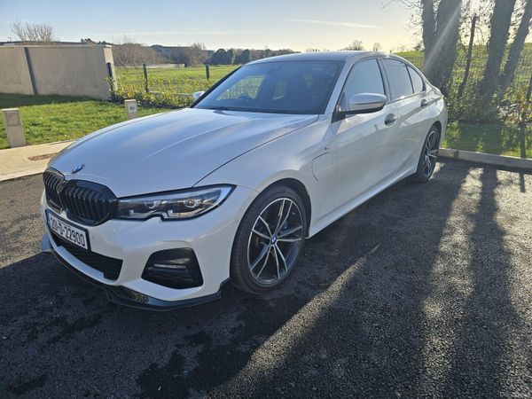 BMW 3-Series Saloon, Petrol Plug-in Hybrid, 2020, White