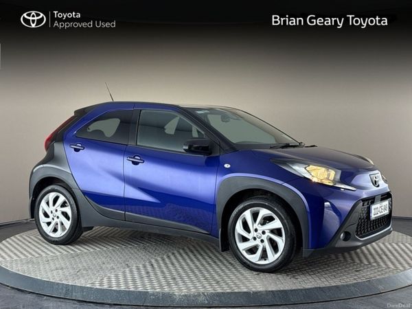 Toyota Aygo Hatchback, Petrol, 2022, Blue