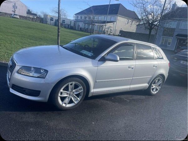 Audi A3 Hatchback, Diesel, 2009, Silver
