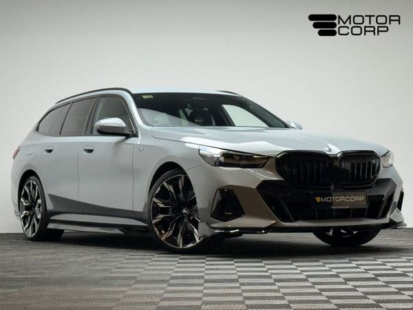 BMW 5-Series Estate, Petrol Plug-in Hybrid, 2025, Grey