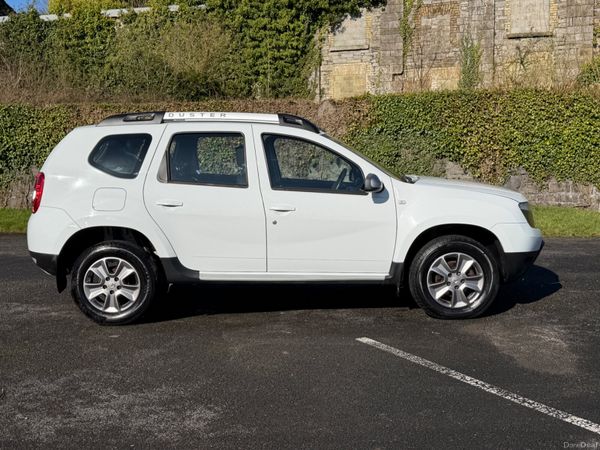 Dacia Duster SUV, Diesel, 2016, White