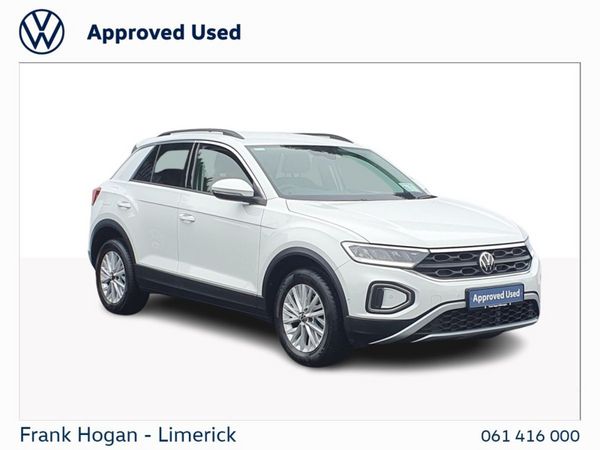 Volkswagen T-Roc SUV, Petrol, 2023, White