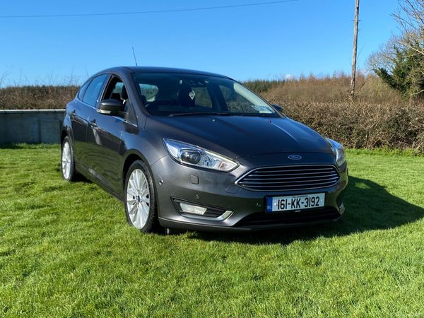 Ford Focus Hatchback, Diesel, 2016, Grey