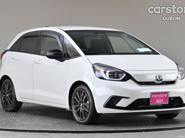 Honda Fit Hatchback, Petrol Hybrid, 2021, White