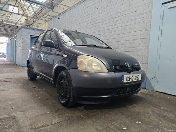 Toyota Yaris Hatchback, Petrol, 2003, Black